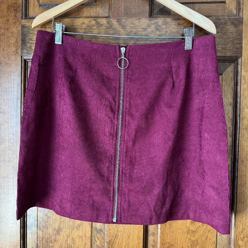 SHEIN Cranberry Corduroy Mini Skirt w/Silvertone Zipper X-Large (US 12)